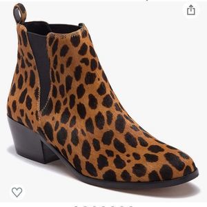 - Vince Camuto Porta 2 Bootie Genuine Calf Hair Leopard 7.5